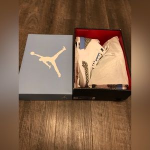 Air jordan 3 unc size 10